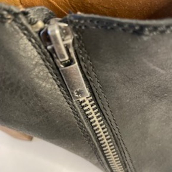 Lucky Brand Pabla Open Toe Side Zip Black Leather Ankle Bootie Size 7 - Picture 12 of 12